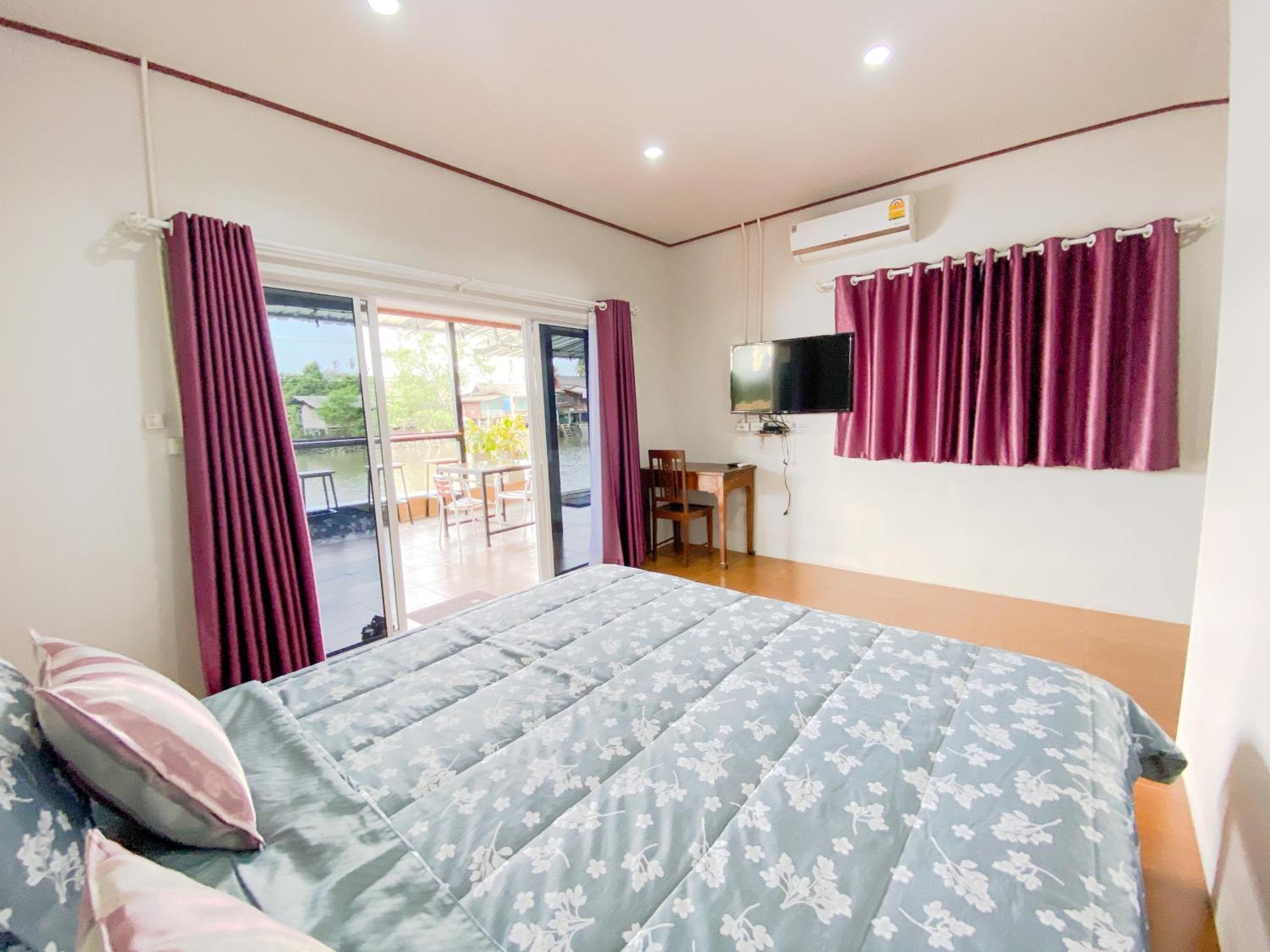 Bansuwan Homestay Amphawa Exterior foto