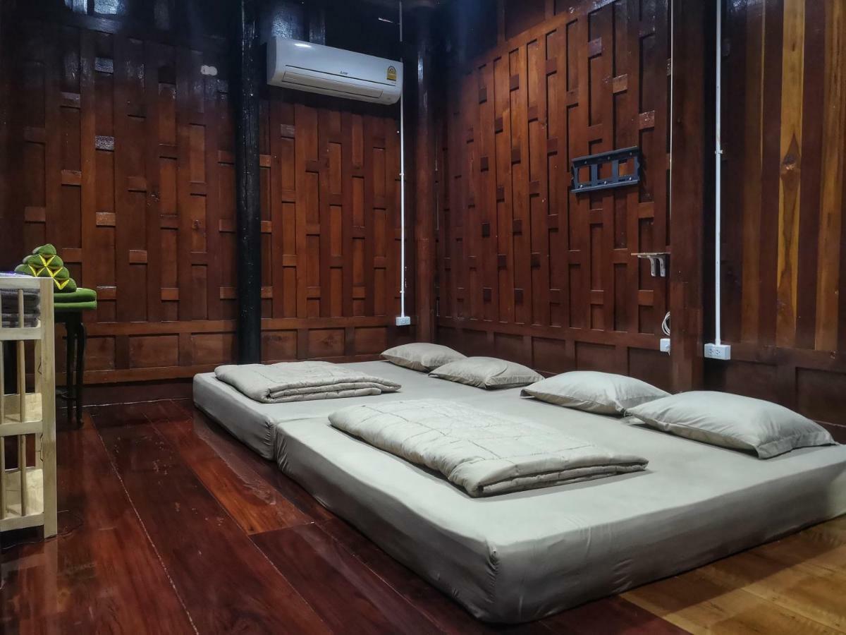 Bansuwan Homestay Amphawa Exterior foto